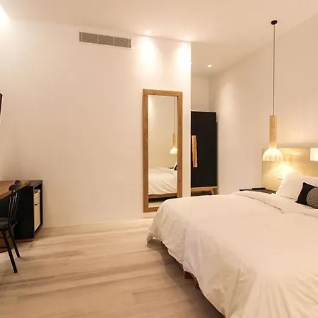Mykonos Cactus 3*